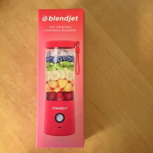BlendJet - THE ORIGINAL PORTABLE BLENDER!